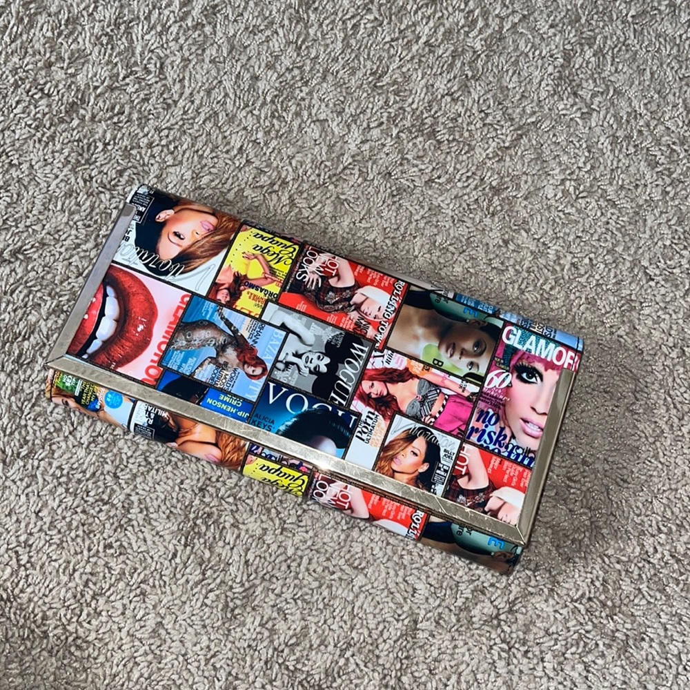 Fashion clutch
